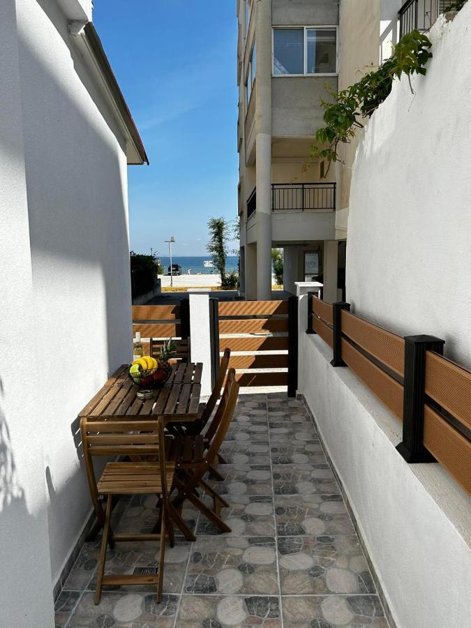 Sea Pleasure Studio Peraia  Exterior photo